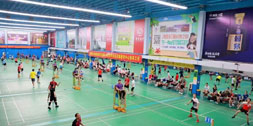 大型羽毛球館區(qū)域降溫，應(yīng)用蒸發(fā)冷省電空調(diào)立式管道機組
